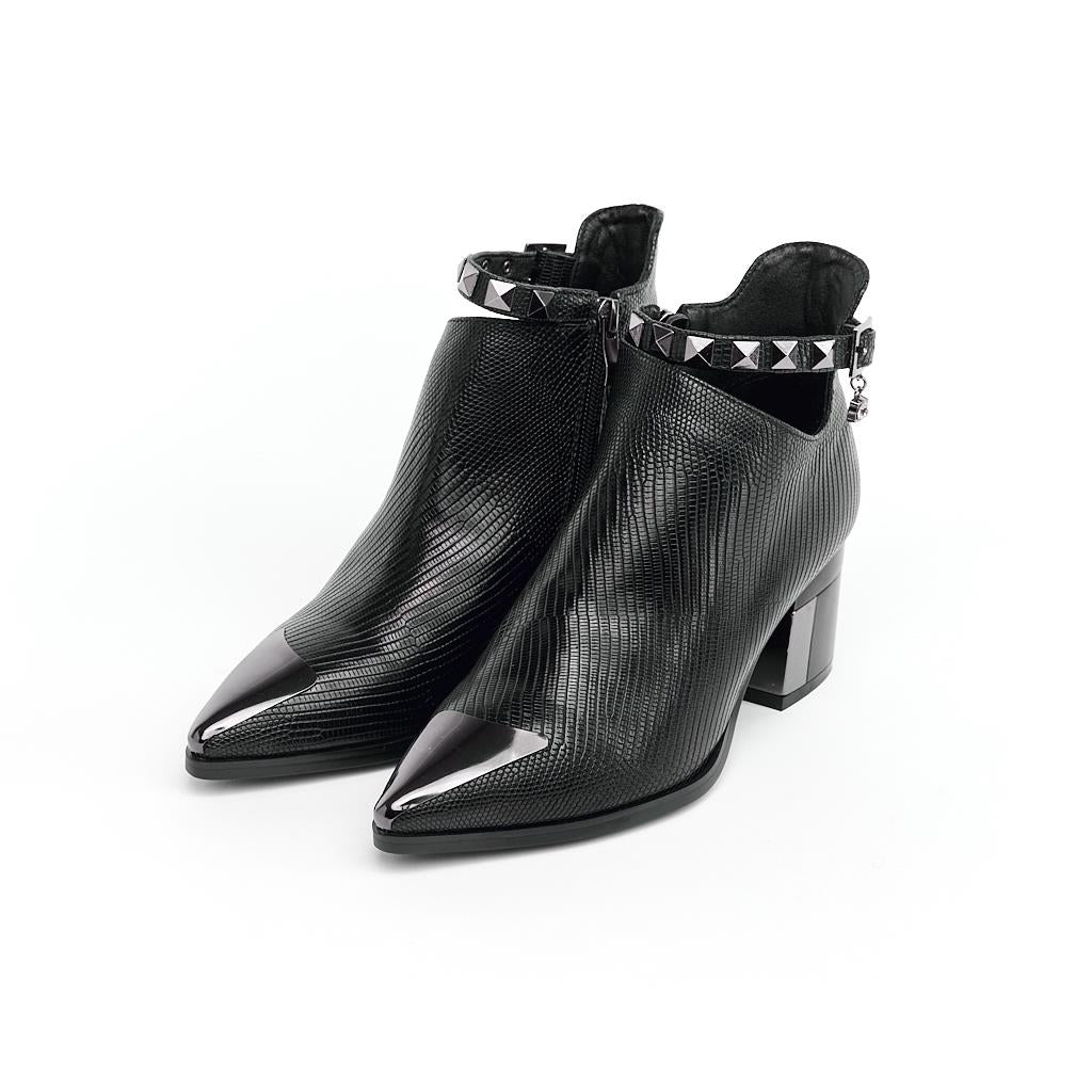 Classic Heeled Women's Boots