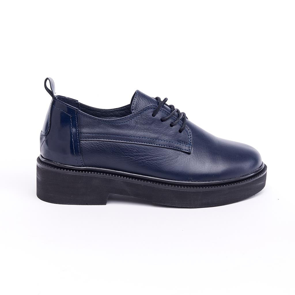 Casual Genuine Leather Lace-Up Women's Shoes 