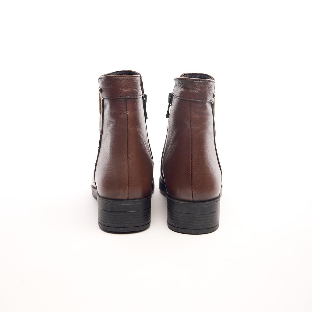 Genuine Leather Zippered Women's Boots